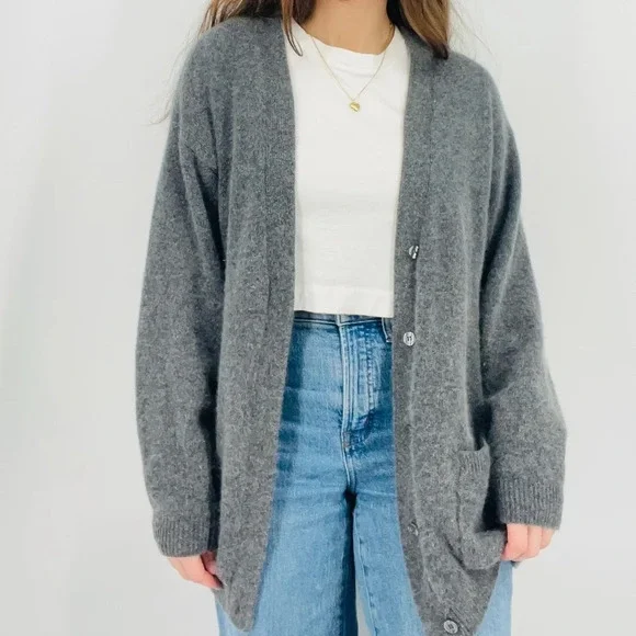 SOLD vintage lambswool angora rabbit hair blend button down cardigan sweater - Picture 2 of 5